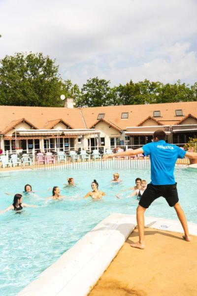 Camping Officiel Siblu Les Pierres Couchees Saint-Brévin-les-Pins Exterior foto